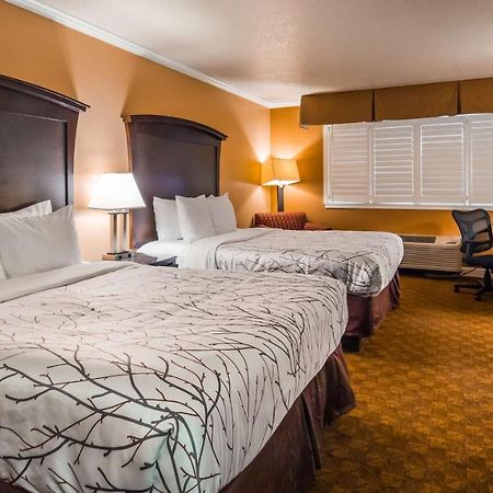 Best Western Orchard Inn Юкайа Екстер'єр фото